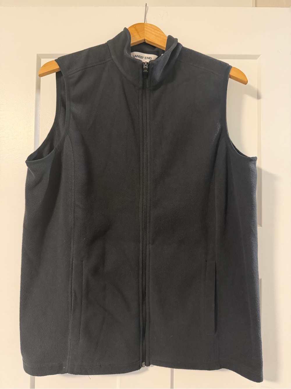 NWOT Lands' End Women's Full-Zip Fleece Vest - Black